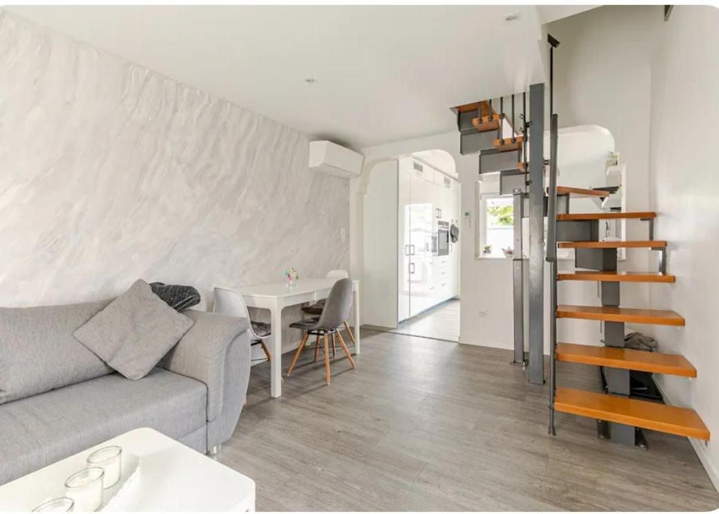 Maisonnette Avec Terrasse Strasbourg Exterior foto